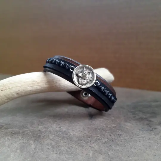 Great Nordic Wolf Leather Bracelet | Handcrafted & Symbolic