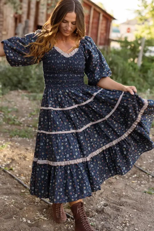Roselyn Dress in Midnight Lovelorn Ditsy
