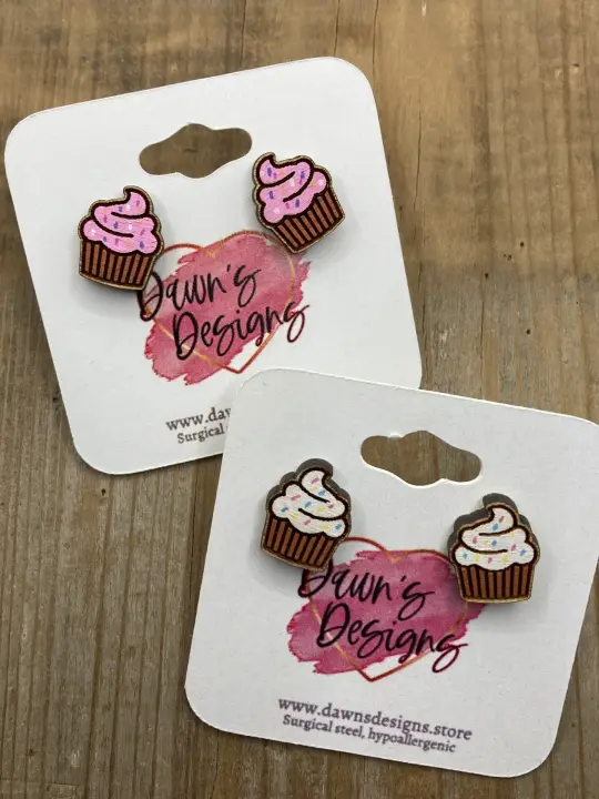 Cupcake Stud