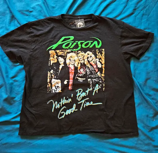 Poison goody two sleeves tag ladies t-shirt. Size XL