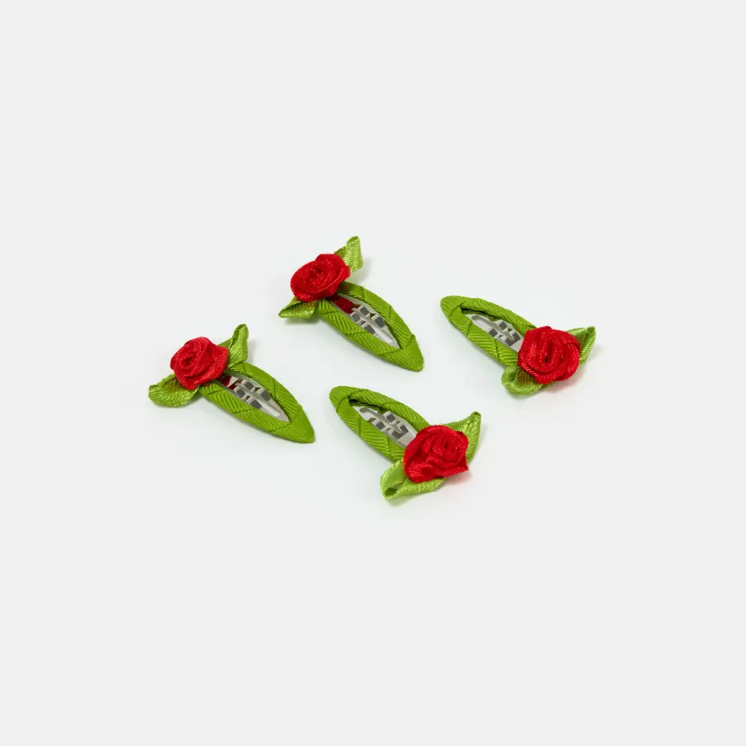 Rosette Snap Clips in Red