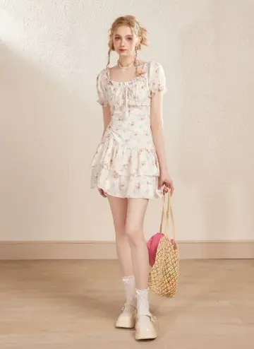 Vintage Coquette Floral Tiered Mini Dress With Puff Sleeves And Drawstring Neck R9318