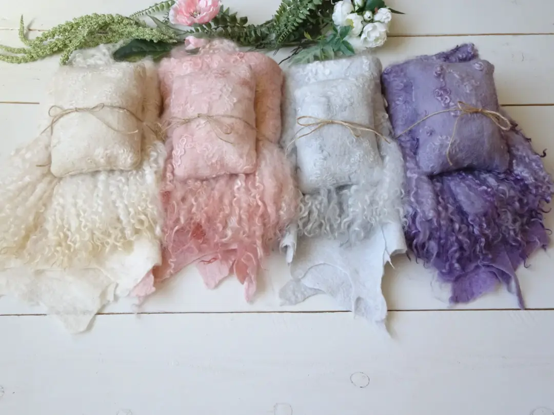 Luxurious 3pc felted set with pillow (value of $174)