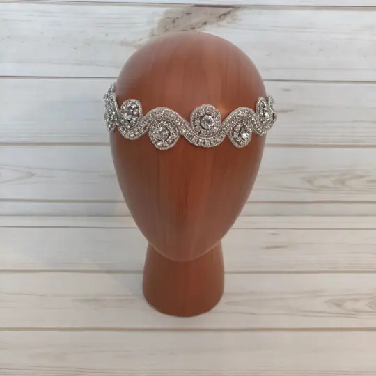"Ellie" Bridal Headpiece (Available in other Colors)