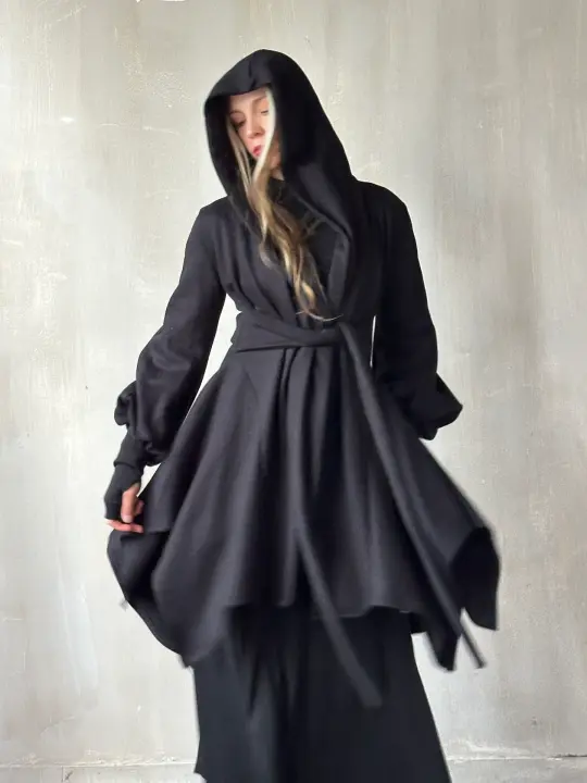 Tournure Jacket in Black Organic Fleece (In-Stock)