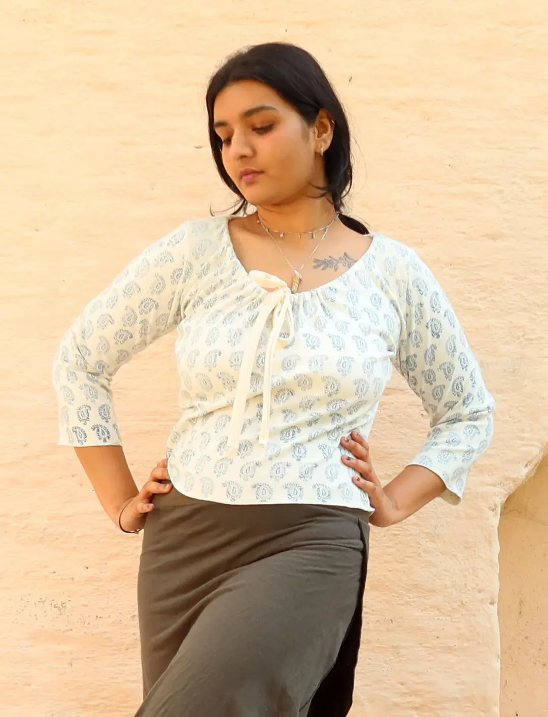 Drawstring Collar Simplicity BLOCK PRINTED Cropped Shirt