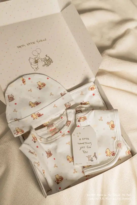 Classic Gift Set - White Harvest Pooh
