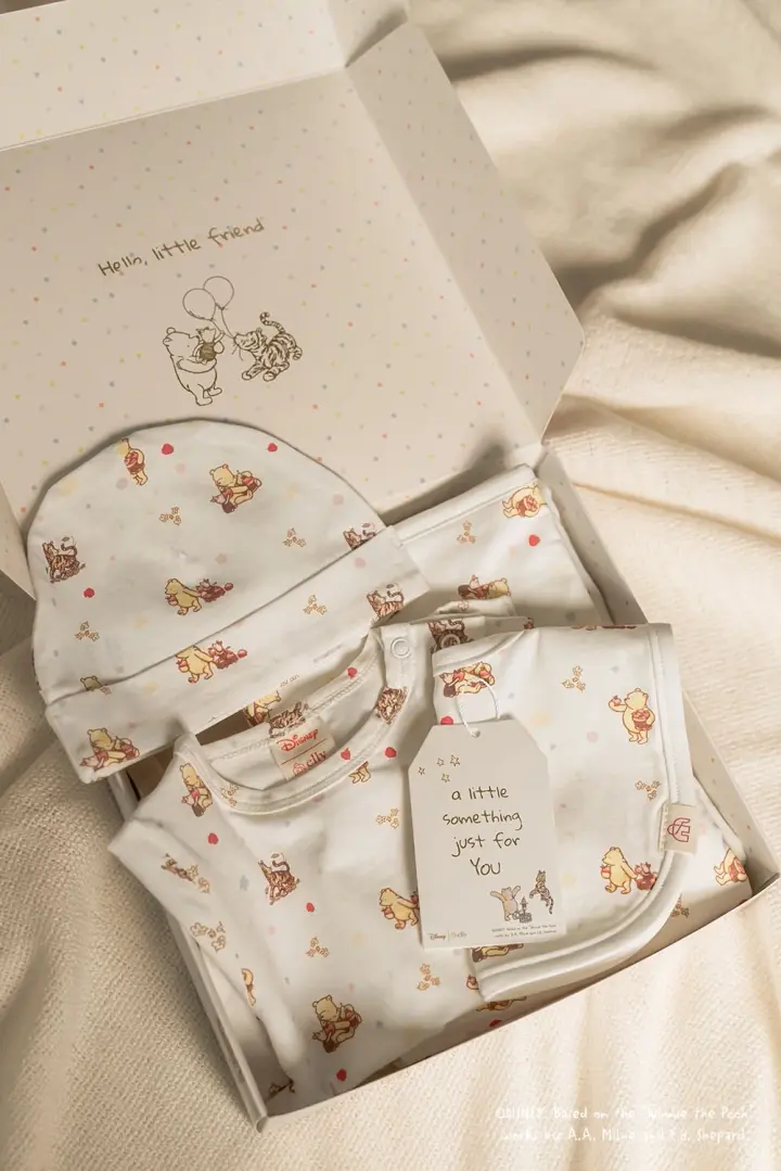 Classic Gift Set - White Harvest Pooh
