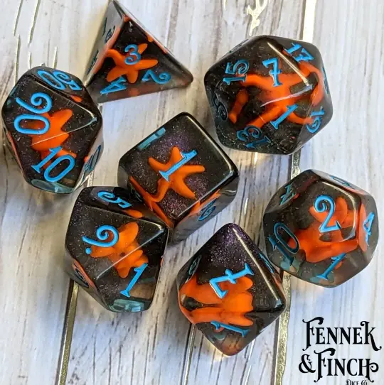 Starfish Dice Set – 7-Piece Ocean DnD Dice | Fennek & Finch