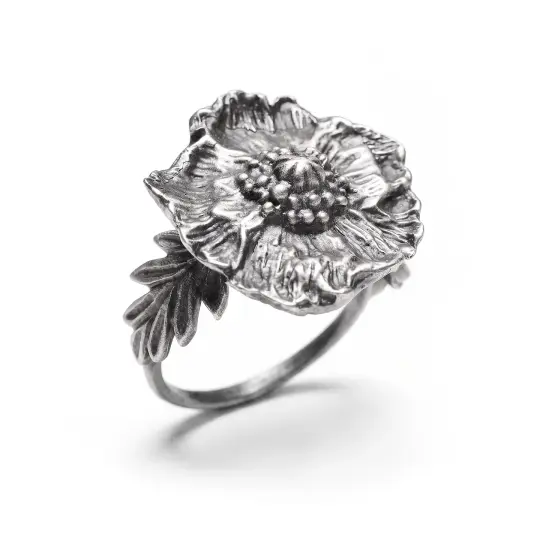 The Bloom of Sleep. Poppy Ring.