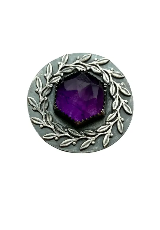 William Morris Shield Ring Amethyst Size 9