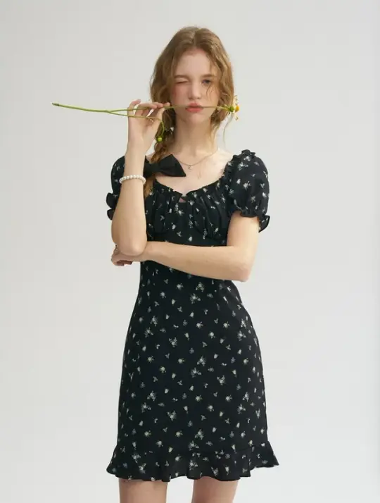Black Floral Print Mini Dress Women With Puff Sleeves And Lace-Up Back R9477