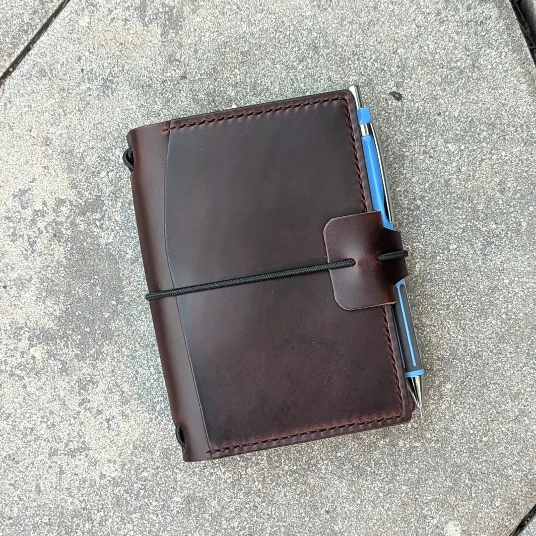 PASSPORT Traveller's Notebook | Wild Mahogany #2