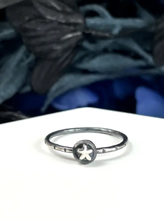 Tiny Star Stacking Rings - Sizes 3-12