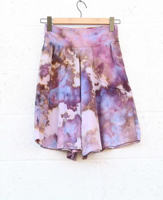 OOAK - Perfect Pockets Wanderer Bermuda Shorts / S / Med Hemp / Ice Dye (91)