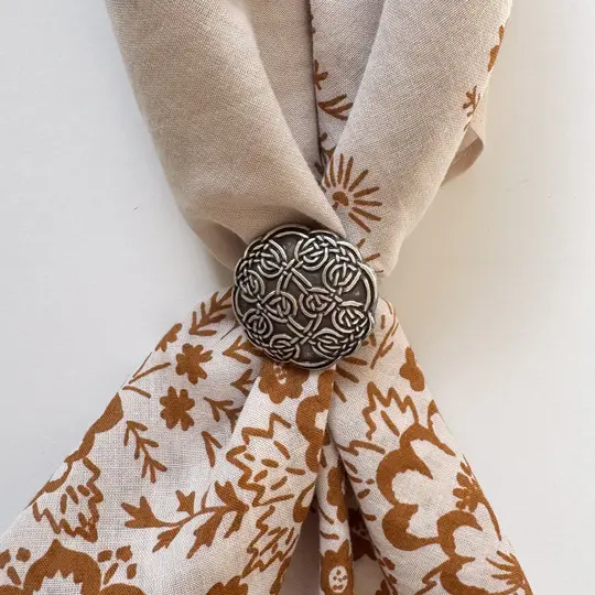 Concho Scarf Slide | Celtic Knot