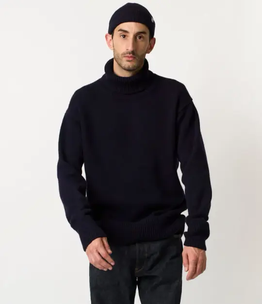 Sturdy Merino Wool-Cashmere Turtleneck
