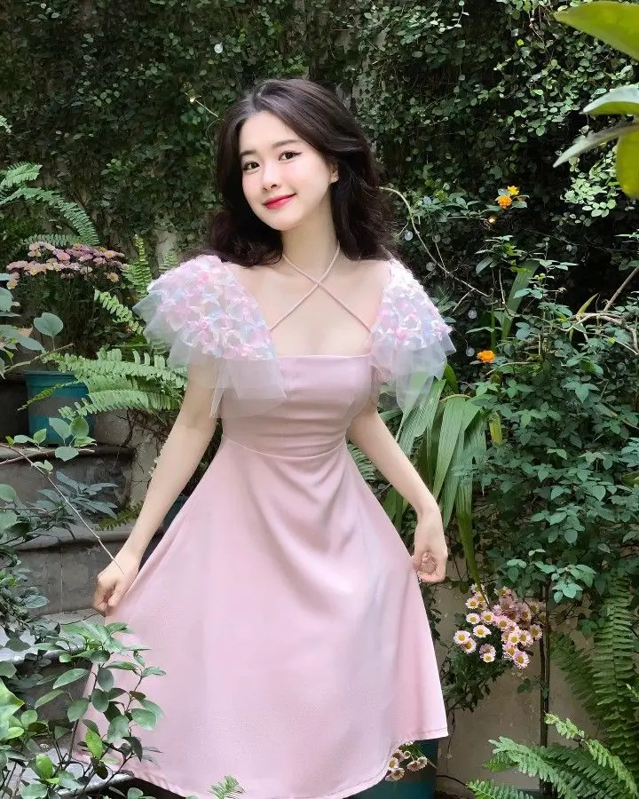 Pink halter neck design cuffs cute slim fit A-line short skirt homecoming dress R4019