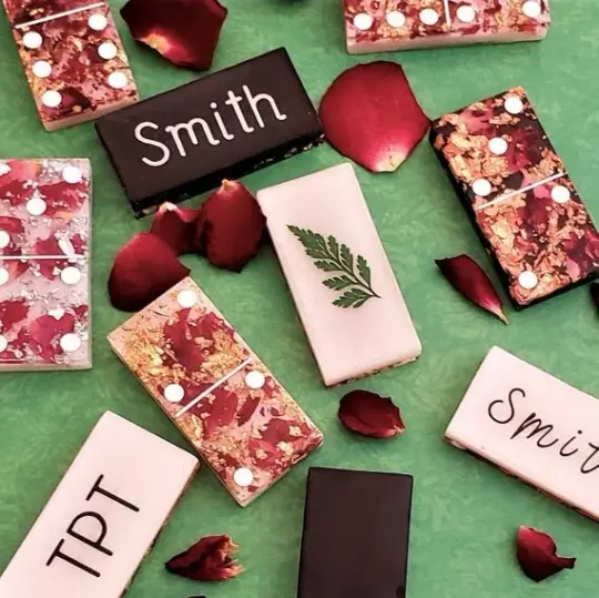 Rose Petal Domino Set - Double Six