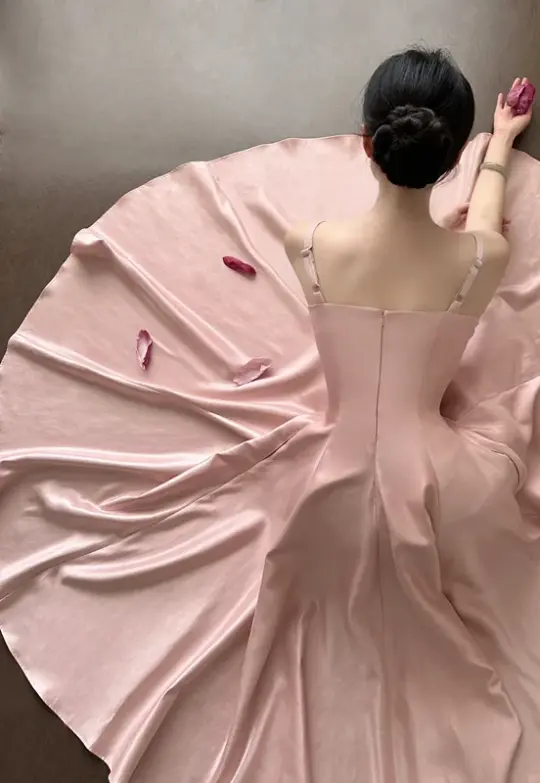 Champagne pink spaghetti strap, waist‑cinching, slim‑fit, elegant long ball gown R7995