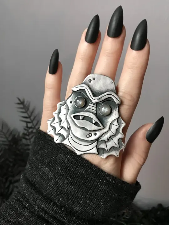 Huge Silver Gillman Ring with Grey Moonstone Eyes - Size 8