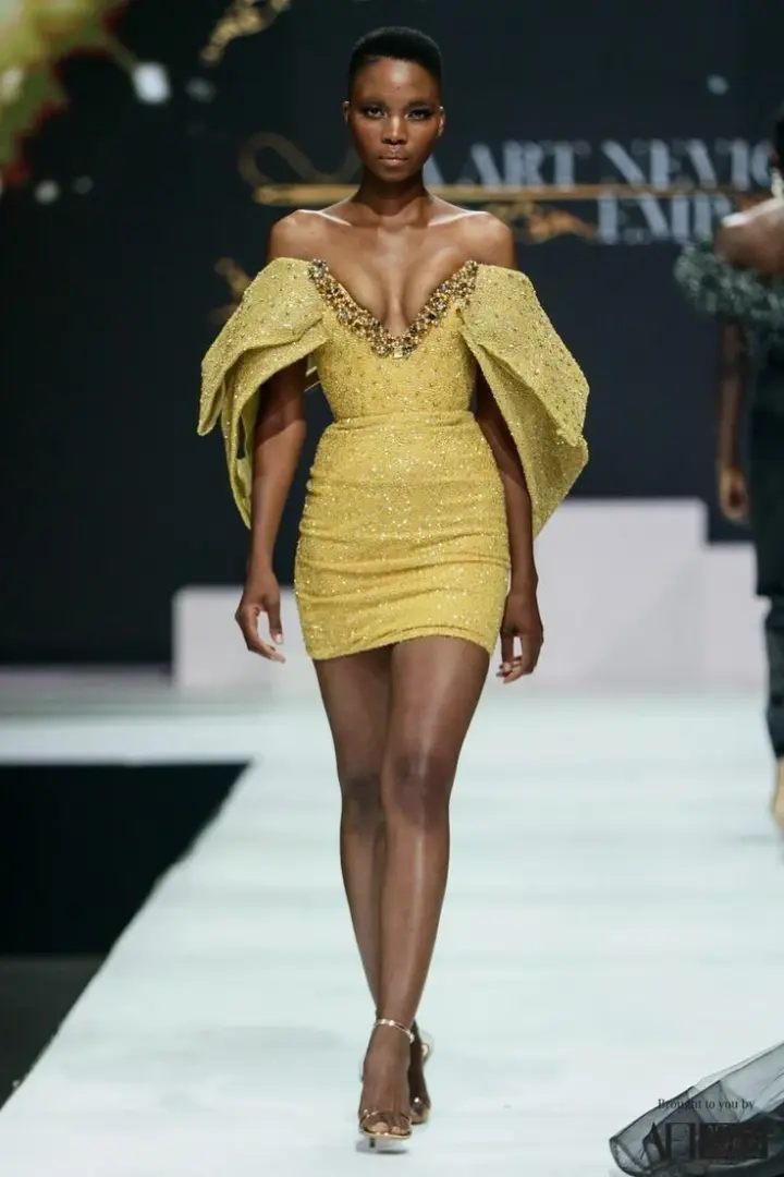 Yellow dress with sequins and low-cut sexy waist-cinching short skirt homecoming dress R3799