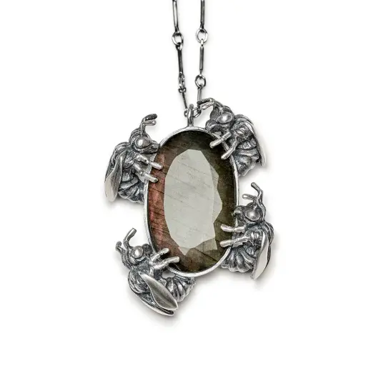 The Honeyed Ones. Sunset Labradorite Necklace.
