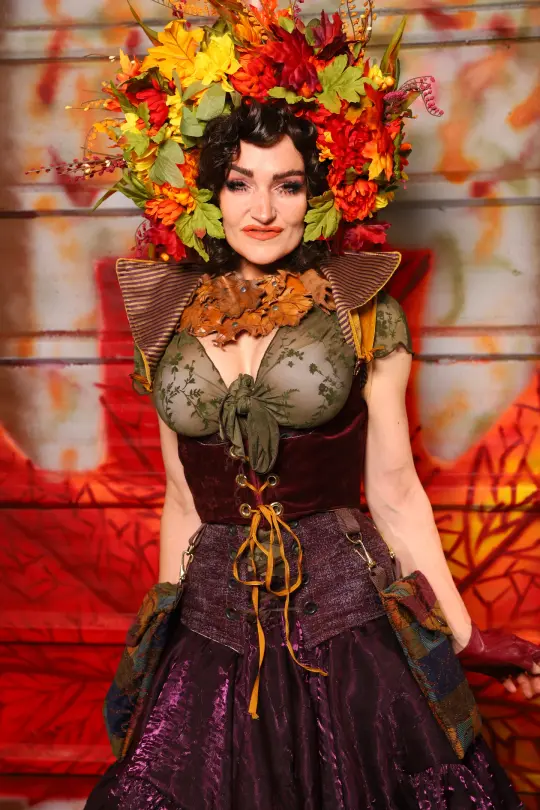 09. Cropped Underbust w/hardware & Winchester Detachable Collar in Plum & Gold Velvet *WITH* Minstrel Patchwork Pockets - The Fall Fabulosity! Collection