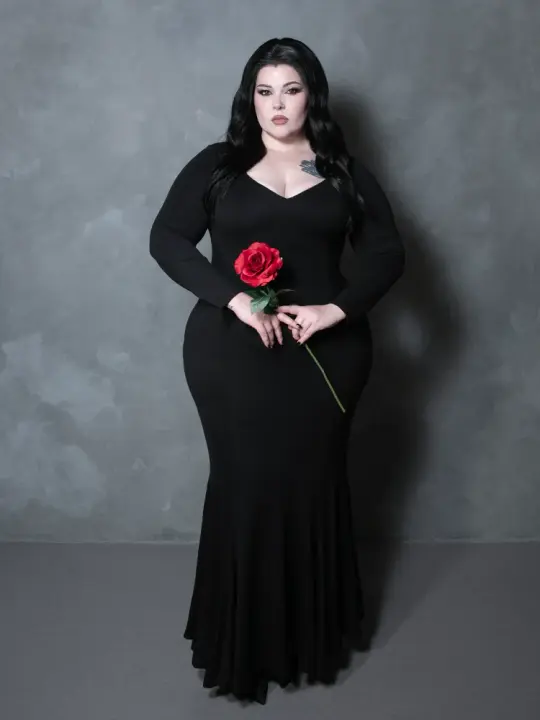PRE-ORDER - Morticia Dress in Black