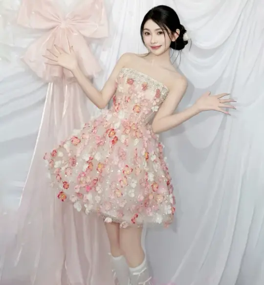 Sweet Blush Pink Floral Homecoming Dress ,A-Line Strapless Applique Mini Gentle Summer Dress RS1106