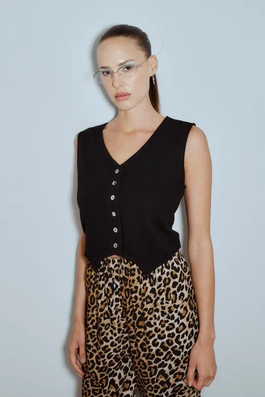 2 left - Black Soft Linen Vest