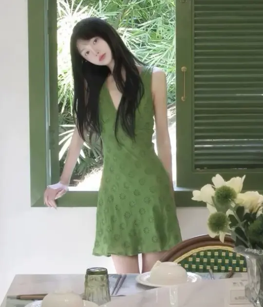 Green V-neck slim waist short skirt homecoming dress R3435