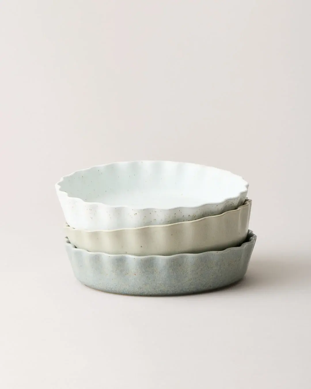 Fieldstone Ruffle Pie Dish
