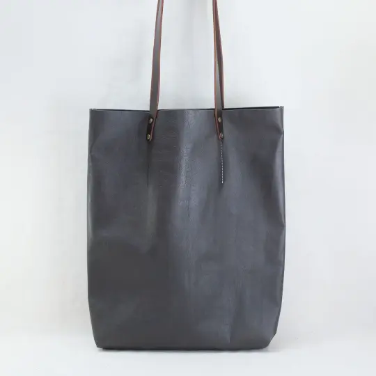 Soft Shopping Tote in chocolate