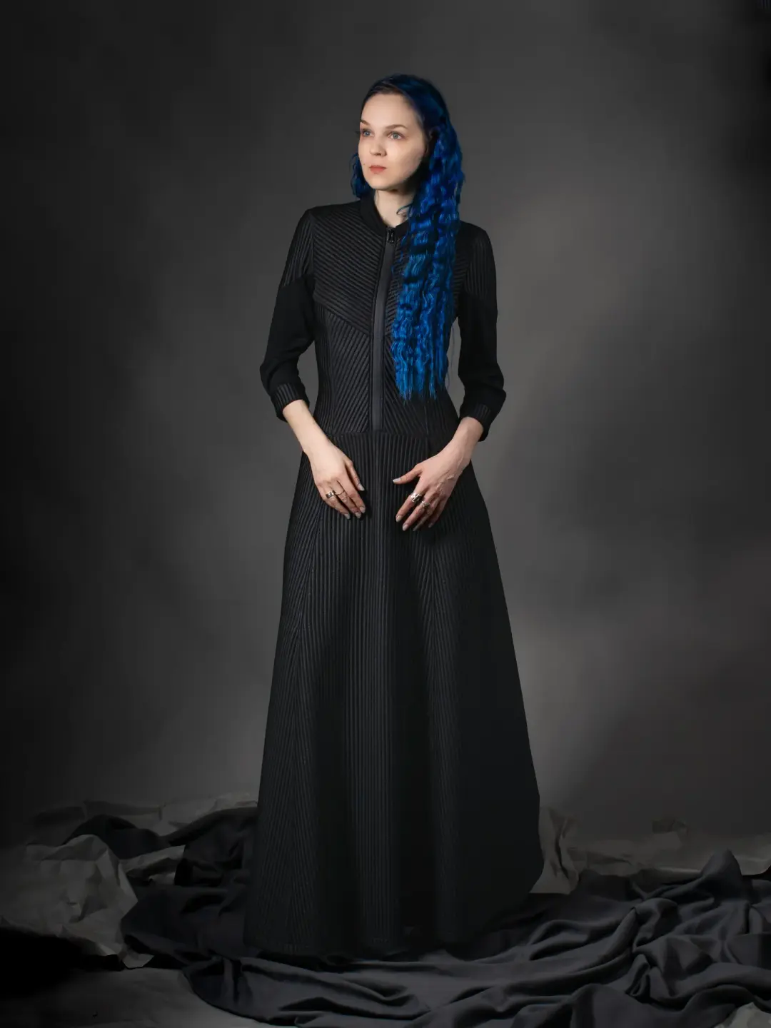 PT-902 Q2 38 EU size Black long dress