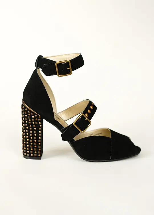 Aquaria High Heel in Black