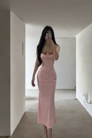 Light pink halter-neck fitted bodycon long sexy ball gown R8036