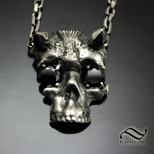 Demon's Skull Pendant - Sterling silver