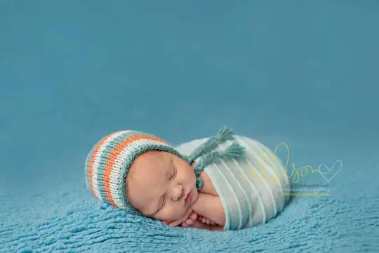 Mint knit ruffle wrap