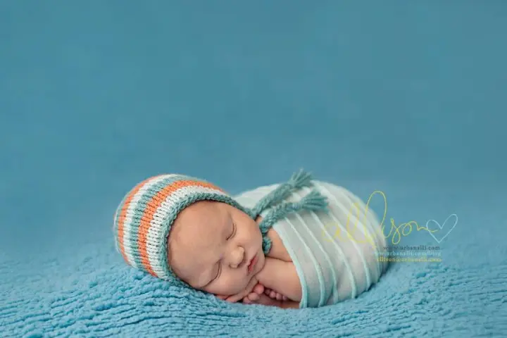 Mint knit ruffle wrap