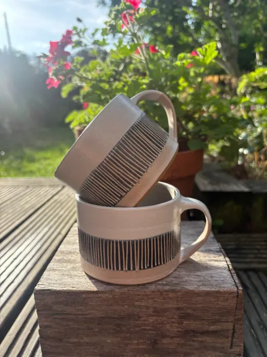 Carved mug PREORDER