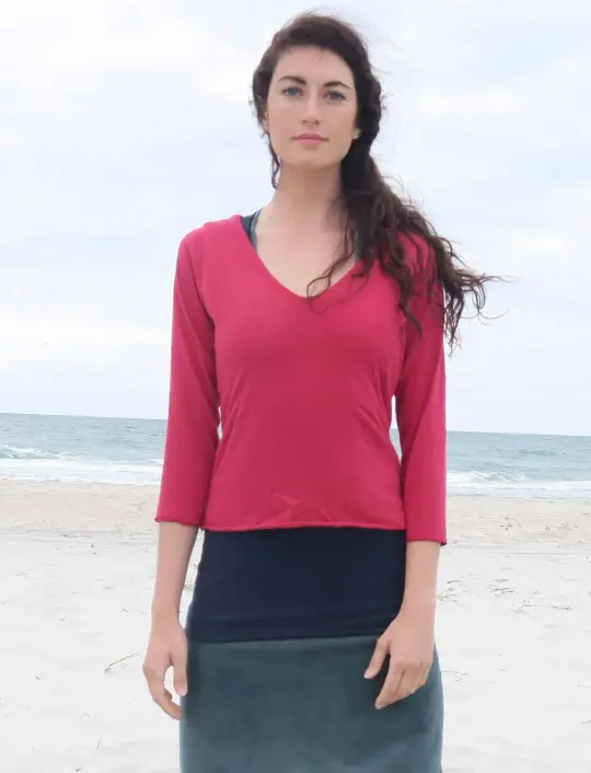 Ava Built-in Bra Simplicity Cropped Shirt