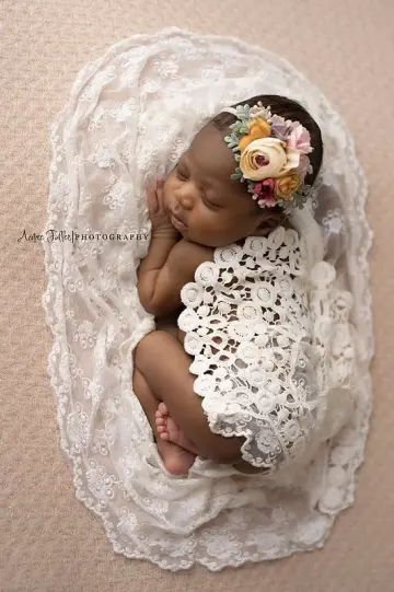 Zooey Vintage Lace Wrap