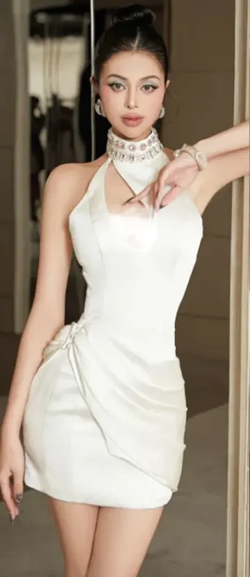 White halter neck design neckline waist slim fit temperament sexy short skirt homecoming dress R4711