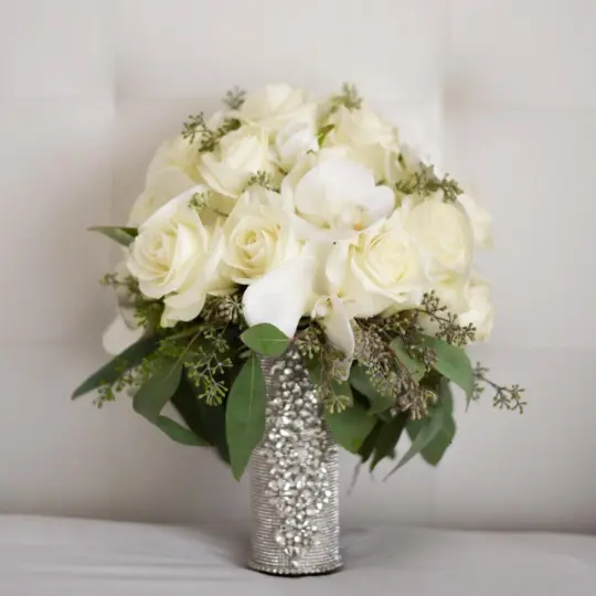 "Ebony" Bling Bouquet Holder (Available in other colors)