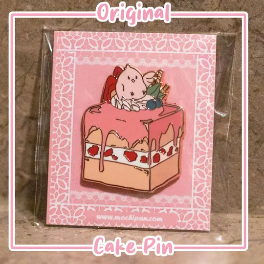 Mochipan Cake Pin (Original)