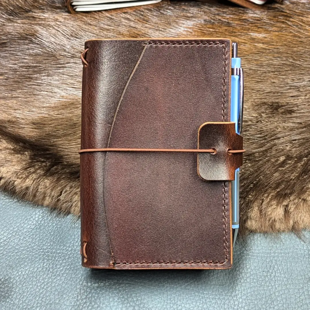 POCKET Traveller's Notebook | Forest Keep ROOTS, No. 16