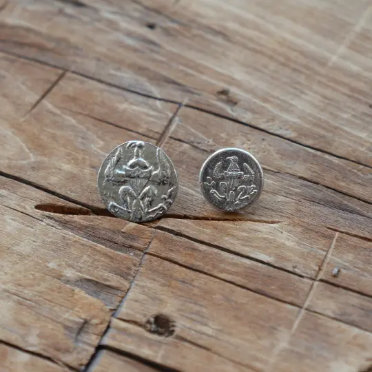 Frog Legged Eagle Buttons