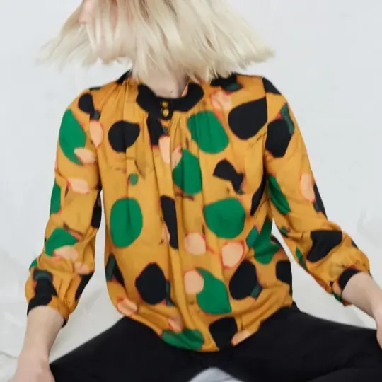 Acacia Top in Klimt