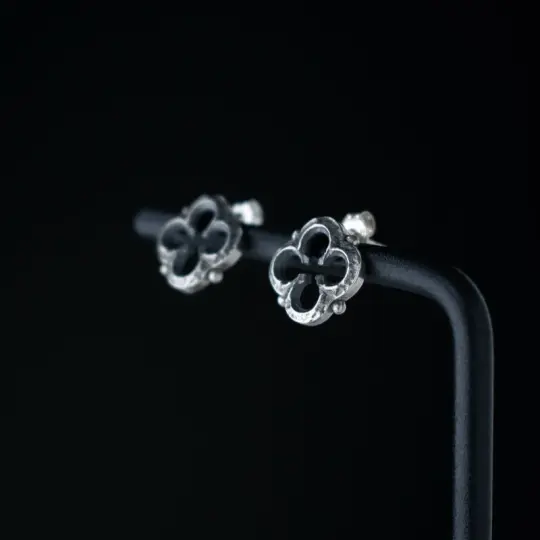 Quatrefoil Stud Earrings (MTO)